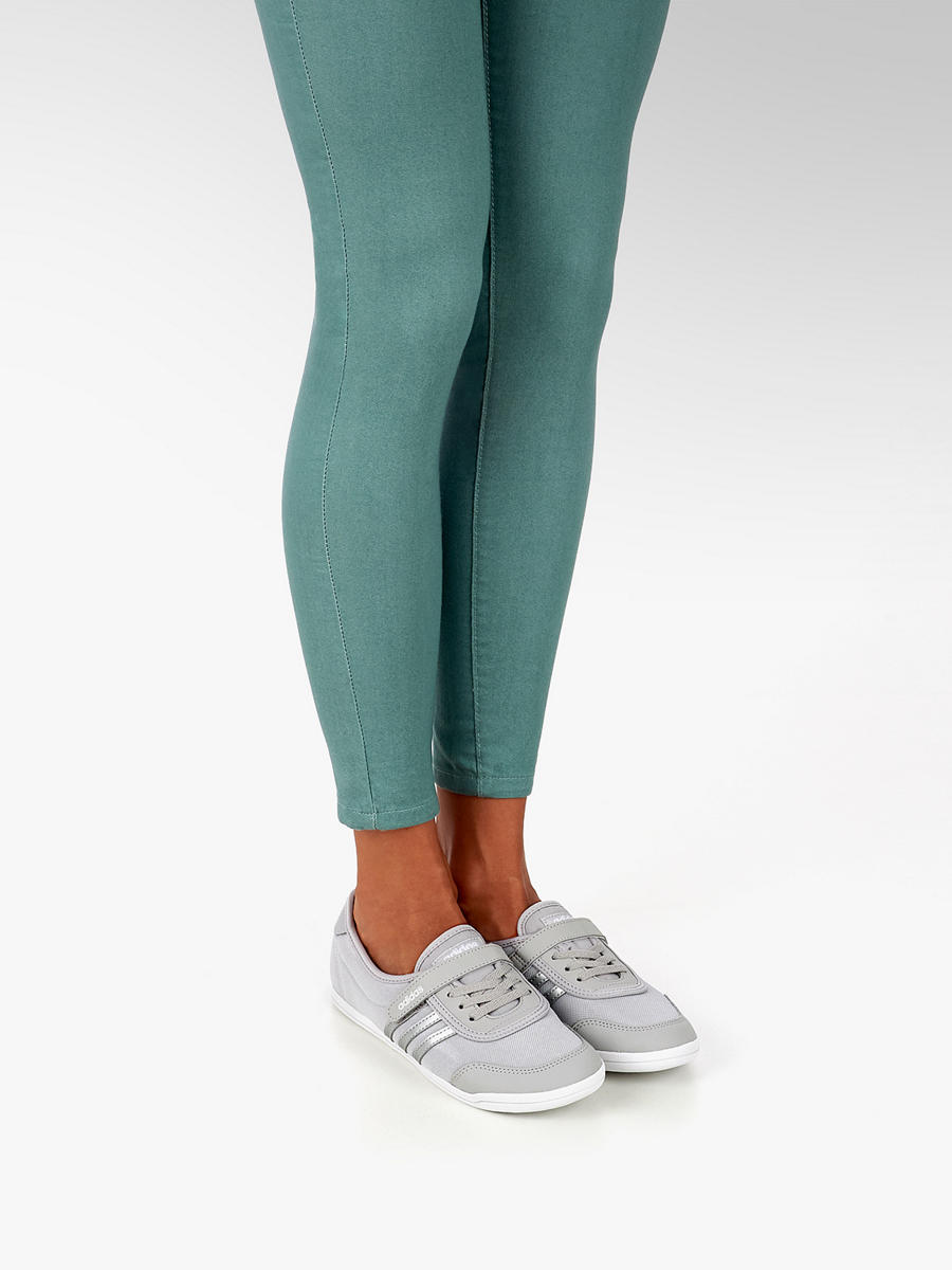 Ballerina Diona W von adidas in grau - DEICHMANN Ballerina Diona W von adidas in grau - DEICHMANN